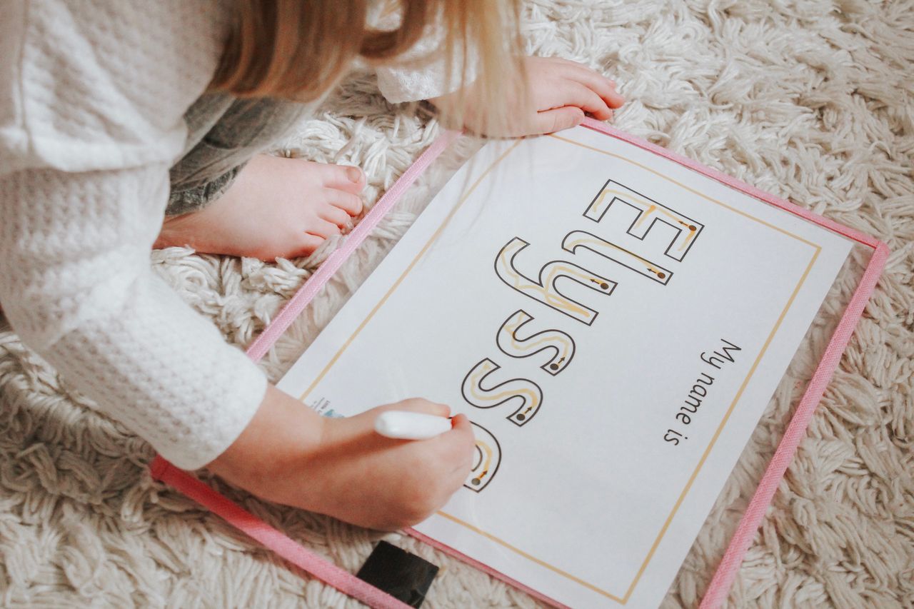 Elyssa personalised name tracing sheet